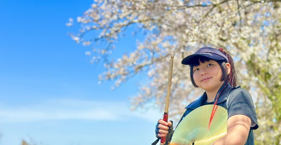 なでこ【小学生ドラマー】