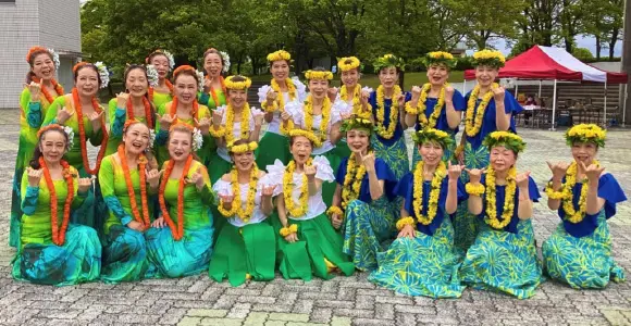 オラ・ナニ・アロハフラサークル