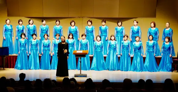女声コーラス「コーロ・ピアーチェ」